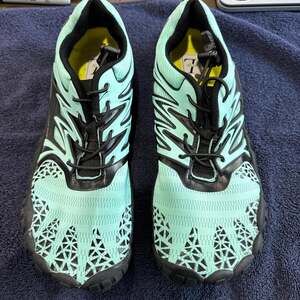 L-Run Light Blue Barefoot Water Shoes, Unisex EU 40